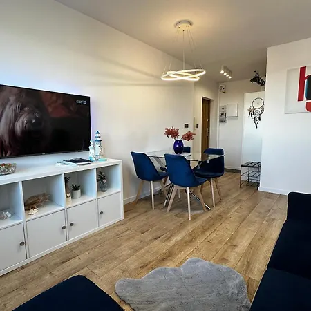 Lelewela Lighthouse Apartment Danzig